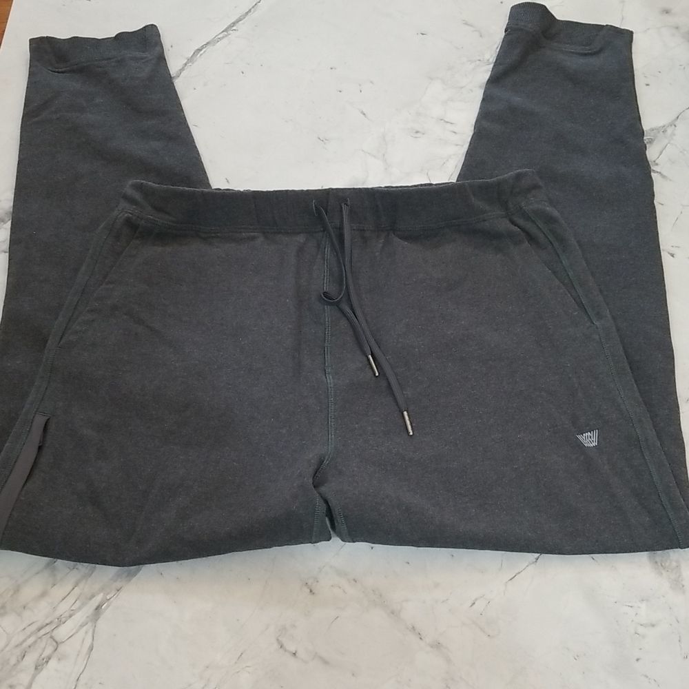 Men’s Mack Weldon Ace Sweatpants size large, gray, brand new